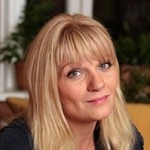 Как ухаживает за волосами Анна Ардова?